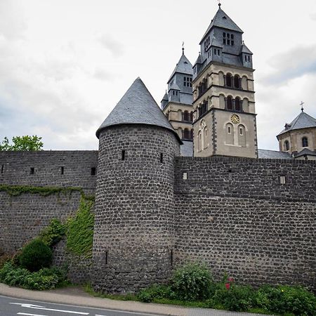 Hinter Burg, Haus Mit Garten Mayen Exterior photo